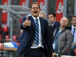 Inter Dikabarkan Pecat De Boer Hari Ini