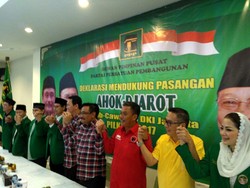 Berkemeja Kotak-kotak, Ahok-Djarot Hadiri Deklarasi Dukungan PPP Djan