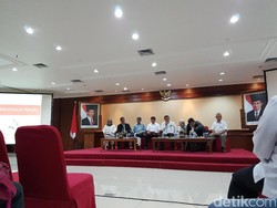 Menpan RB Minta Nama PNS Terlibat Pungli Diumumkan Agar Ada Efek Jera