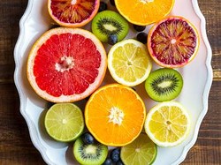 Makan Beragam Jenis Jeruk Bisa Cegah Penyakit Akibat Obesitas