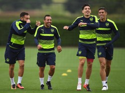 Cazorla: Jangan Biarkan Bellerin Pergi, Arsenal