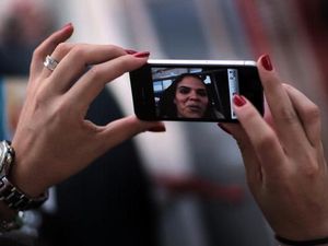 Ini iPhone yang Jadi Aib dalam Sejarah Apple Ini iPhone yang Jadi Aib dalam Sejarah Apple