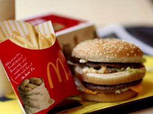 Murah Banget! Wanita Ini Tunjukkan Diskon Rahasia Saat Jajan di McDonalds Murah Banget! Wanita Ini Tunjukkan Diskon Rahasia Saat Jajan di McDonalds