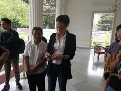 Akan Temani Ahok Tiap Hari? Sophia Latjuba: Nggak Sanggup Saya