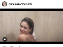 Kominfo Diminta Blokir Video Mandi Kucing Nikita Mirzani