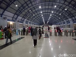 KRL Beroperasi Normal Saat Demo Besok, Pengamanan Stasiun Ditambah