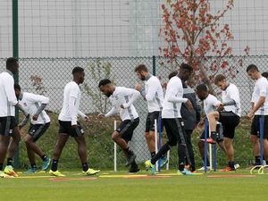 Upaya Lyon Kembali ke Trek