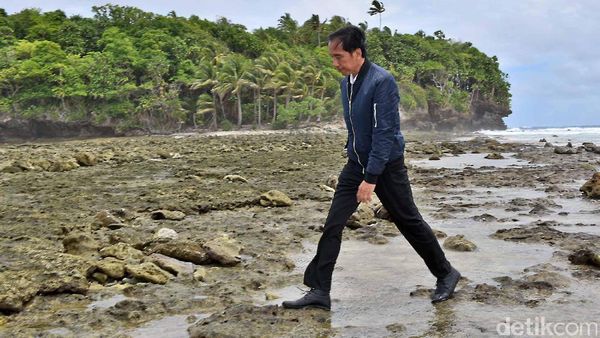Perjalanan Lengkap Jokowi ke Ujung-ujung Indonesia