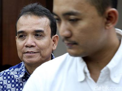 Edy Nasution Kembali Jalani Sidang Kasus Suap