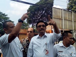 Sambangi Pasar Rumput, Wagub Djarot Dicurhati Pedagang: Di Sini Panas Pak!