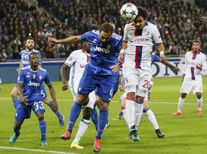 Juventus Vs Lyon: Bianconeri Tertekan Juventus Vs Lyon: Bianconeri Tertekan