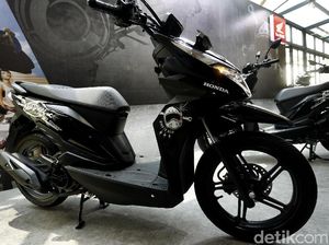 10 Motor Terlaris Oktober 2017 10 Motor Terlaris Oktober 2017