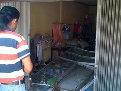 Helikopter Terbang Rendah, Atap Rumah di Semarang Beterbangan dan Pintu Roboh