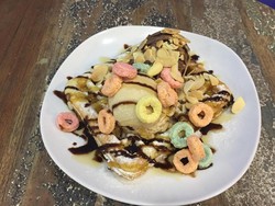 LouLou Gelato: Nyamm! Enaknya Waffle Dimakan dengan Gelato Cokelat dan Tiramisu