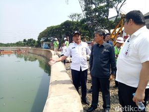 Kawal Anggaran Rp 11 Triliun, Kajati DKI Tinjau Proyek Cegah Banjir di Sunter Kawal Anggaran Rp 11 Triliun, Kajati DKI Tinjau Proyek Cegah Banjir di Sunter