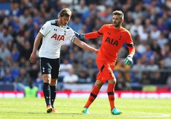 Vertonghen Tak Mau Tukar Lloris dengan Kiper Lain