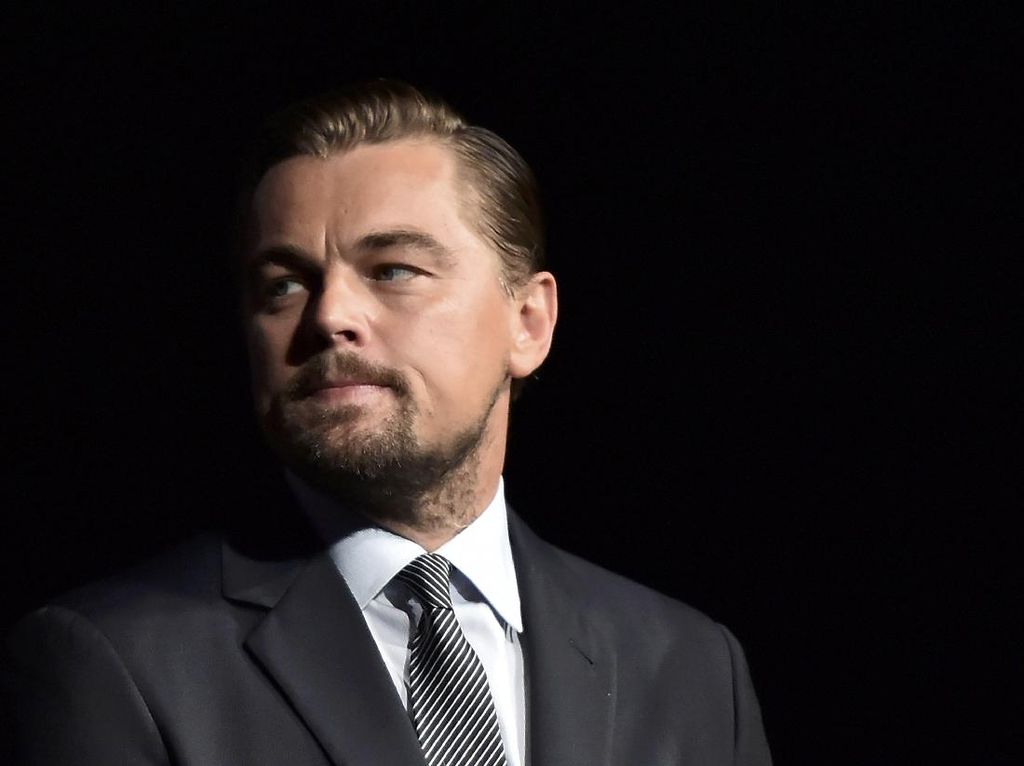 Leonardo DiCaprio Makin Mesra dengan Model 20 Tahun
