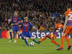 Messi Hat-trick, Barcelona Lumat City 4-0
