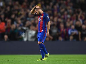Jelang El Clasico, Alba Malah Cedera Lagi