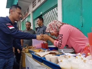 Ibu-ibu Johar Baru ke Agus Yudhoyono: Mau Jadi Mantu Saya?