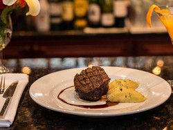 5 Restoran di Kuta Bali, Cocok untuk Kencan Mewah dan Romantis