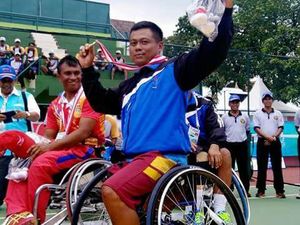 Kisah Jatuh Bangun Mantan Paspampres yang Bangkit di Kursi Roda