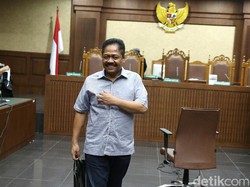 Dituntut Lebih Tinggi dari Damayanti, Budi Supriyanto Mengeluh KPK Tak Adil