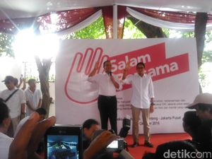 Urutan Terbawah di Survei SMRC, Sandiaga: Ini Jadi Cambuk untuk Kerja