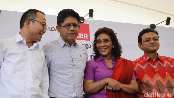 Diskusi 2 Tahun Jokowi-JK Bersama Menteri Susi