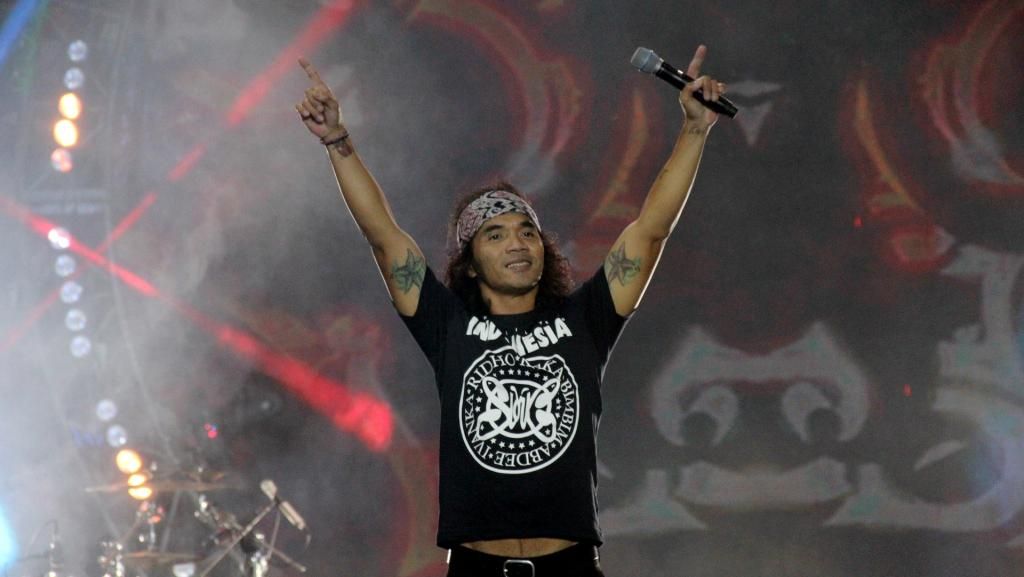 Tampil Tanpa Abdee Negara, Slank Nggak Ada Matinya Tampil Tanpa Abdee Negara, Slank Nggak Ada Matinya