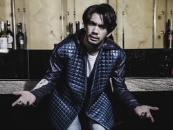 Jenuh di Sinetron Dorong Reza Rahadian Cari Jalan ke Layar Lebar