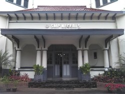 SMP 5 Bandung Bantah Adanya Pungli, Tetapi Akui Menerima Siswa Titipan