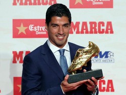 Suarez Ingin Pensiun di Barcelona