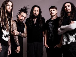 Korn Mengentak Lagi Lewat Album ke-12