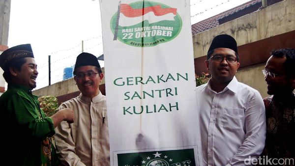Peluncuran Gerakan Santri Kuliah
