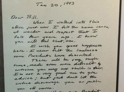 Surat Bush Senior ke Bill Clinton Bikin Warga AS Terharu