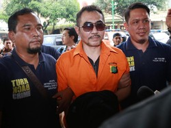 Gatot Brajamusti Hadapi Sidang Kasus Pencabulan