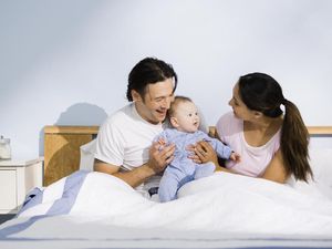 Ingin Punya Anak Cerdas? Ini 4 jenis Stimulasi yang Bisa Diberikan Orang Tua