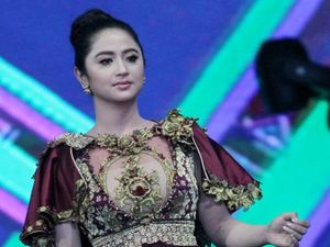 Dewi Persik Marah Instagram-nya Diretas