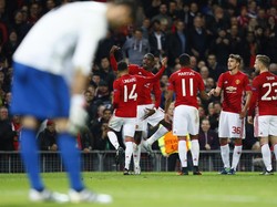 Pogba Dua Gol, MU Hantam Fenerbahce 4-1