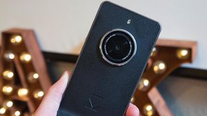 Ponsel Kamera Bergaya Klasik Kodak Ektra