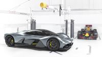 Mobil Super Aston Martin-Red Bull