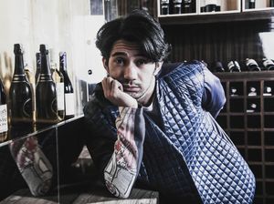 Reza Rahadian Dapat Kritik Keras dari Sang Bunda karena Main Film Horor