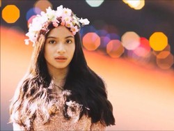 Putri Penyanyi Ismi Azis Makin Mantap Tiru Jejak Ibunda