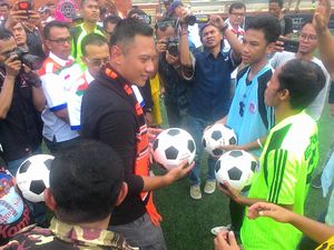Buka Piala AHY, Agus Janji Tingkatkan Prestasi Persija