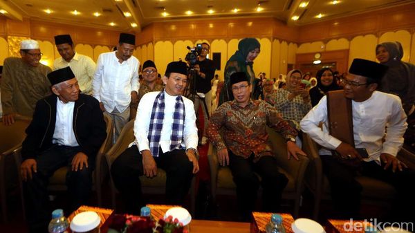 Ahok Hadiri Peringatan Hari Santri Nasional