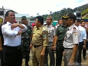 Cek Karantina Kementan di Pos Batas Entikong, Mentan: Jangan Ada Pungli!