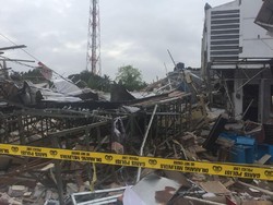 Ledakan di PHD Pondok Melati Bekasi, 3 Rumah dan 1 Mobil Rusak Berat