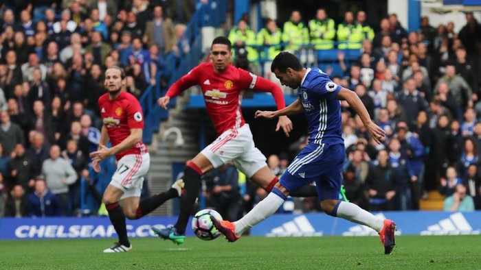 Chelsea Lumat MU 4-0