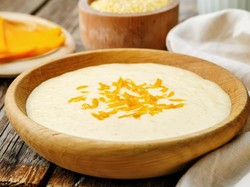 Saus Keju Cheddar yang Creamy Gurih Bisa Dibuat Sendiri